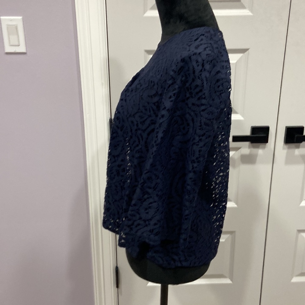 Blouse - Picture 5 of 8